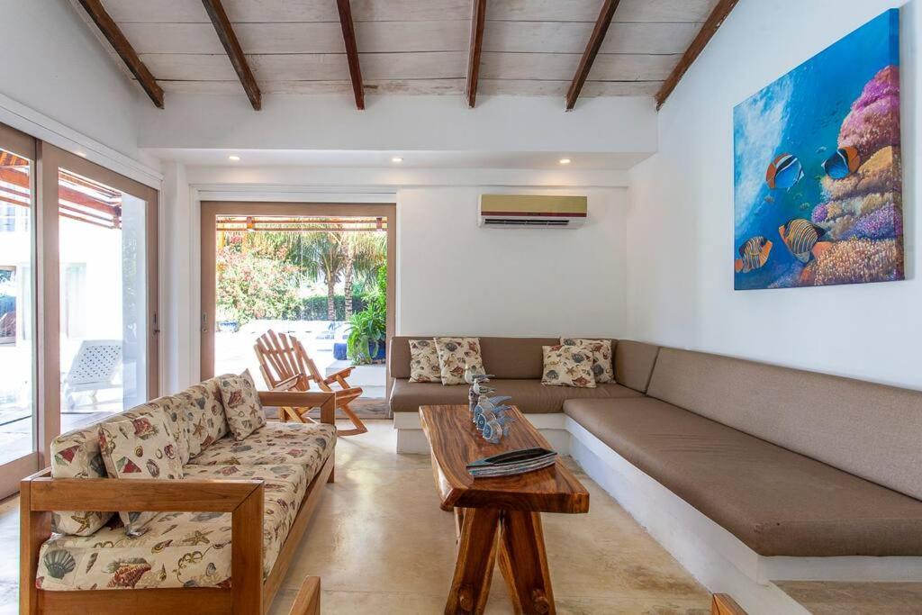 Dhozt Marlinda House. Colombia